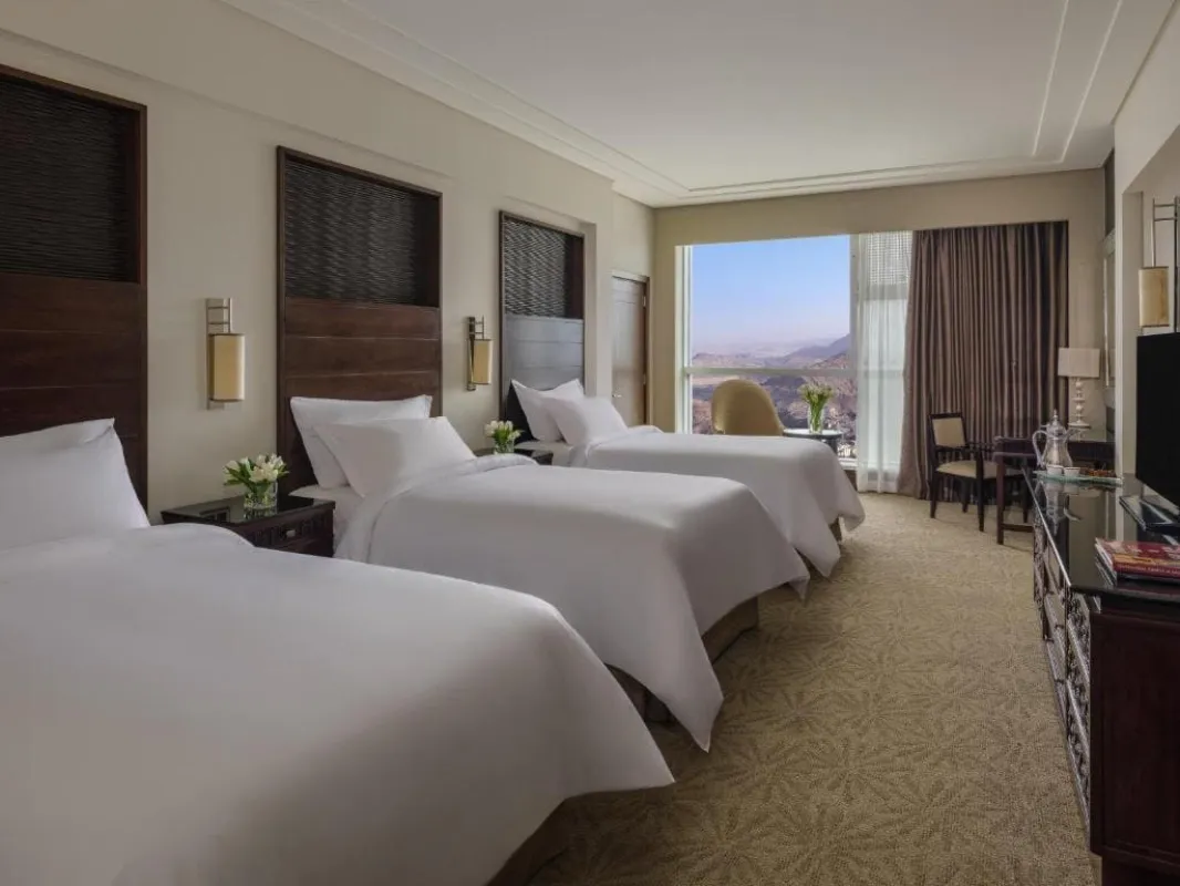 10 Nights 4 Star Umrah Package Gallery
